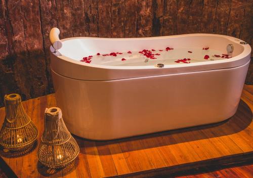 Bento Goncalves Hotel | Pipas do Vale - Vale dos Vinhedos