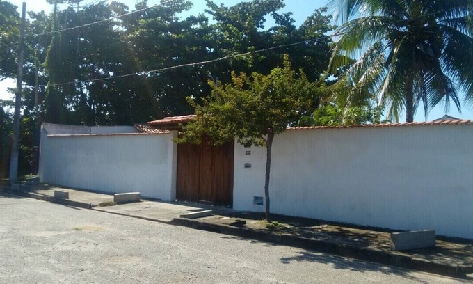 Piratininga House | Piratininga between the Lagoon and the Sea.