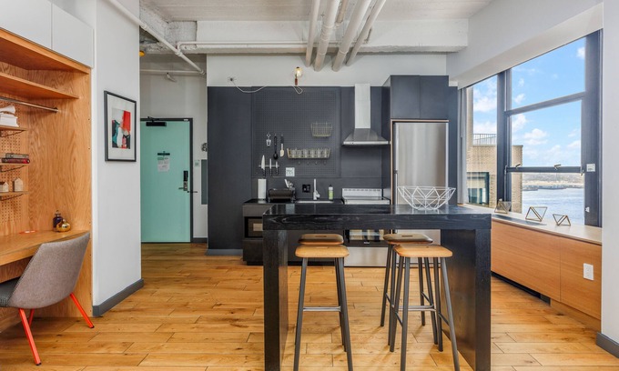 Financial District Apartment | Placemakr Wall Street