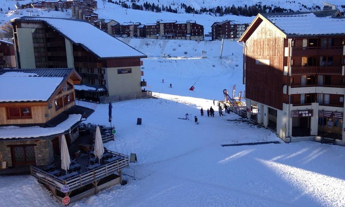 Plagne Soleil Apartment | Plagne Soleil mountain view - Ski in, ski out!