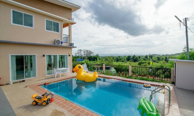 Hin Lek Fai Villa | Platoo Pool Villa