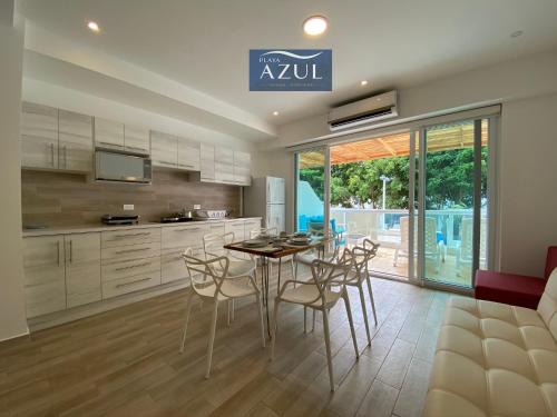 Tonsupa Apartment | Playa Azul Suites
