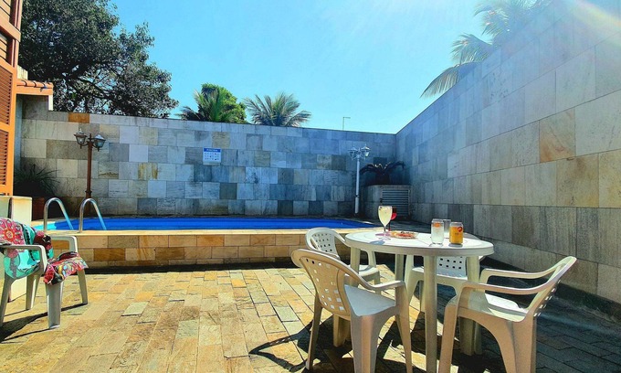 Tupy House | Plenty of space, swimming pool, barbecue area, billiards, Wi-Fi, Smart TV.