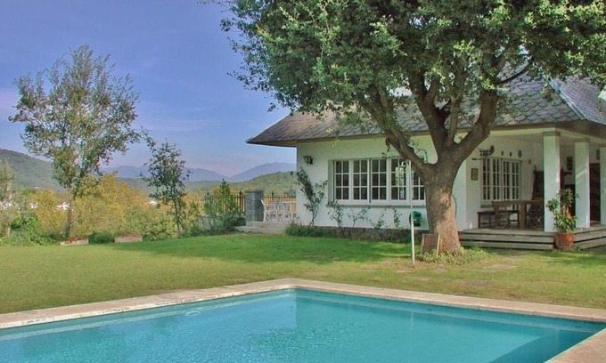 Orrius Villa | Plush Villa in Orrius with Private Swimming Pool