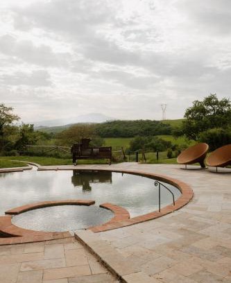 San Casciano dei Bagni Villa | Podere la Piscina acqua calda RestArt