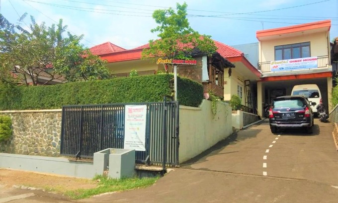 Bogor Timur House | Poetri Guest House Syariah near Kebun Raya Bogor
