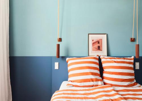 Kreuzberg Apartment | Poets Place Design Apartment in Kreuzberg - space for 8 people max 6 adults