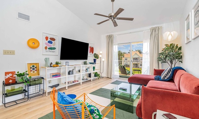 Ocean Side Village Apartment | Pondview Condo: 0.5mi to Beach!
