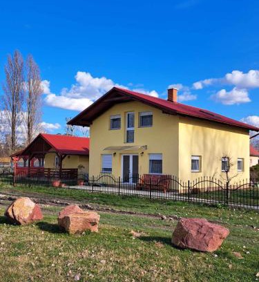 Fonyod Apartment | PontyParádé