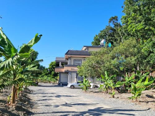 Chenggong House | Pony Tunnel B&B