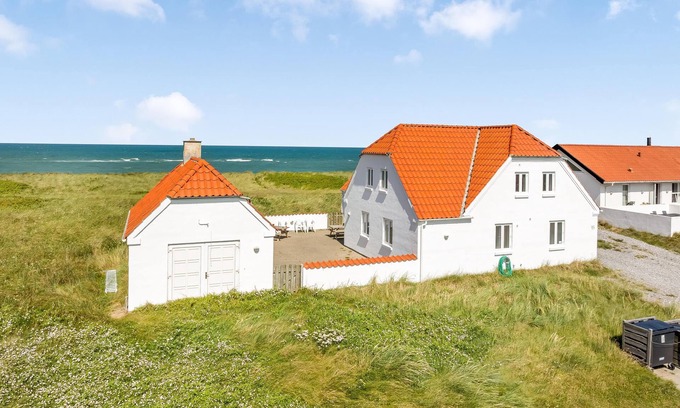 Frostrup House | Pool and activity house with a fantastic view of the North Sea.