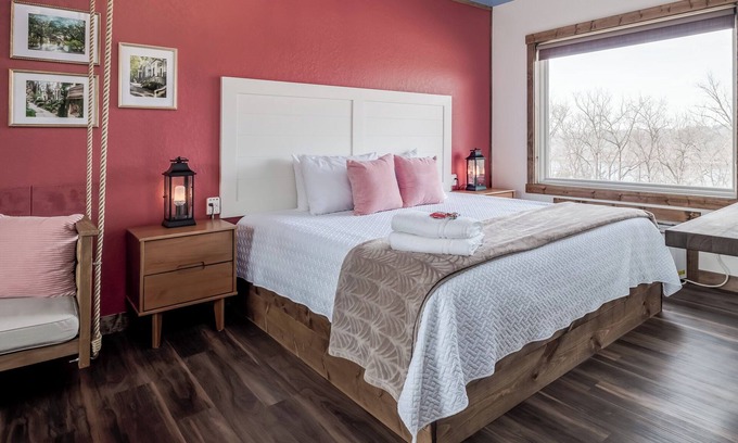 Prescott Apartment | Porch Swing Charm | Relax & Unwind + Free Parking