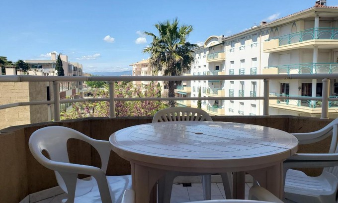 Frejus Port Apartment | Port FREJUS Rives Latines Studio Cabine 30 m2 4 Pe
