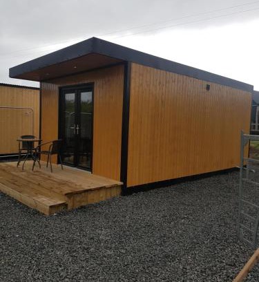 Lisnagunogue Ski Chalet | Portglenone Garden Rooms