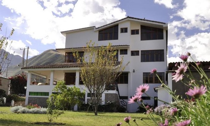 Urubamba House | Posada Las Tres Marias