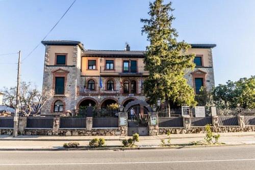 Piedralaves Hotel | Posada Real Quinta San José