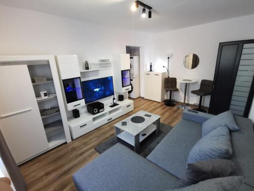 Curtea De Arges Apartment | Posada Studio