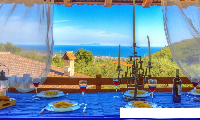 Formia Villa | Positano Villa with View - Large Garden and Private Pool - 3 bedrooms 2 bathrooms