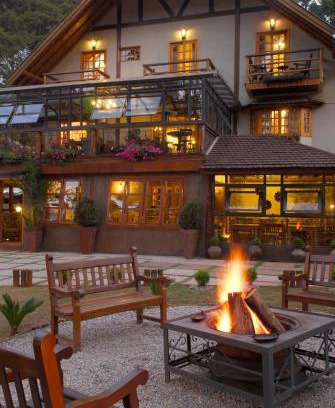 Loteamento Jardim Veu da Noiva Hotel | Pousada Da Pedra