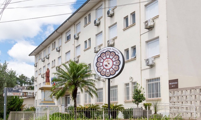 Garibaldi Hotel | Pousada dos Frades