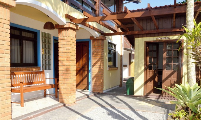 Guarda do Embau Hotel | Pousada Estrela Mares