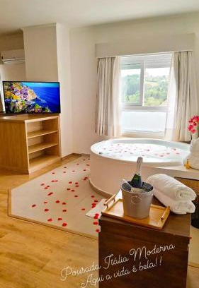 Vila Everest Hotel | Pousada Itália Moderna