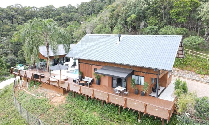 Alto Gasparinho House | Pousada Recanto das Bromélias