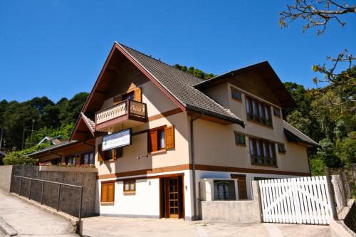 Vila Inglesa Hotel | Pousada Recanto Feliz