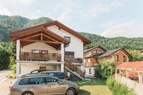 Tolmin Apartment | Pr' Petrču