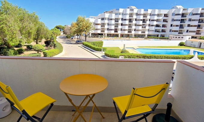 Santa Eulalia Apartment | Praia Eulalia with pool