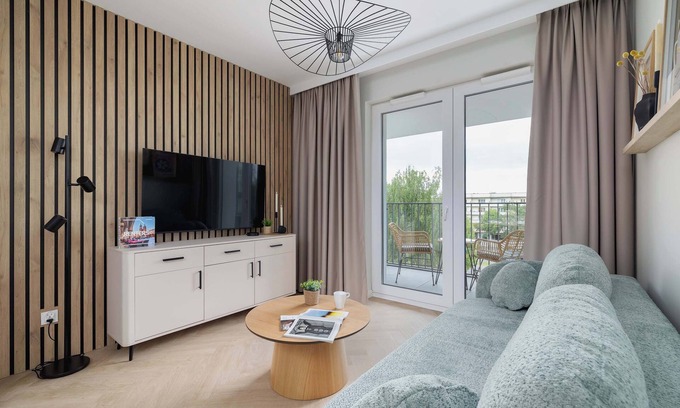 Warszawskie Apartment | Prandoty 10C Cozy Apartment with Balcony & Parking in Krakow by Noclegi Renters