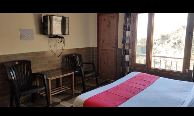 Mandi House | Prashar Lake Hill View Guest House