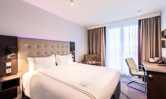 Old Town Hotel | Premier Inn Leipzig City Oper