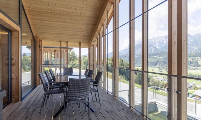 Haus im Ennstal House | Premium mit 4 Schlafzimmern,Sauna&Pool by Interhome