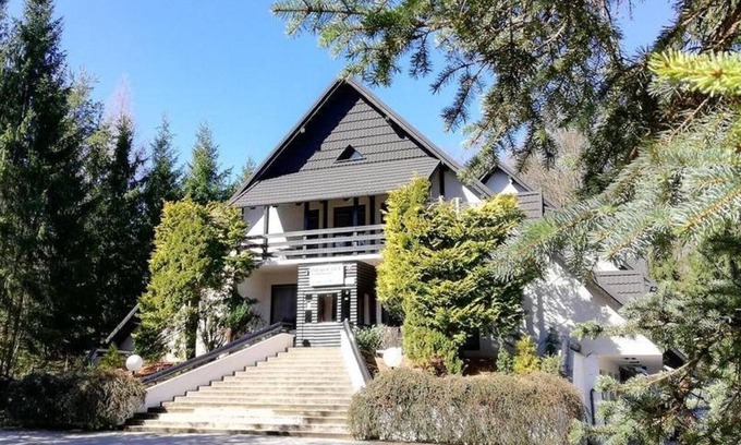 Hrastnik House | Prenočišča MRAZ* Classic Single Room, Private Bathroom, Balcony, Hills view