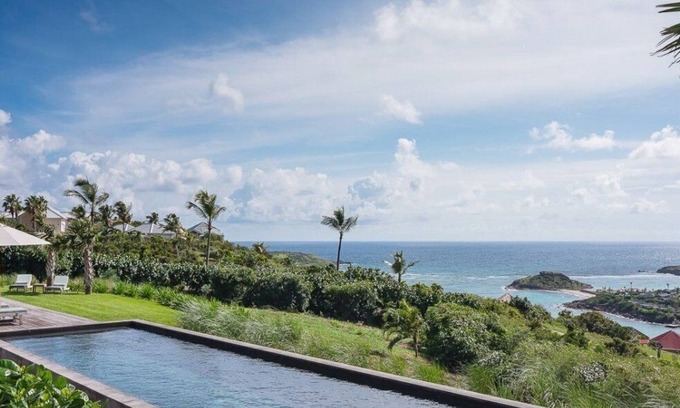 Marigot Villa | Prestigious 5 BDRM Luxury Villa