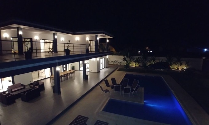 Saly Villa | Prestigious villa in Saly