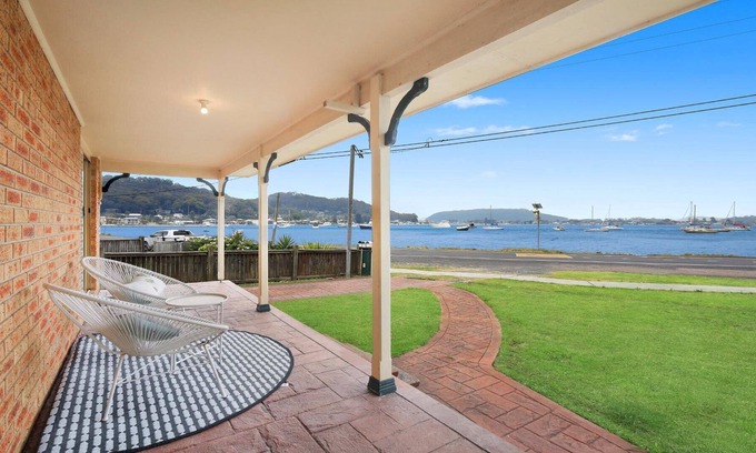 Pretty Beach Central Coast House | Pretty Beach House, TOP NOTCH