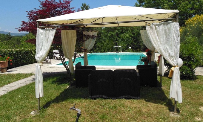 Citta di Castello Ski Chalet | Pretty Chalet in Città di Castello with Swimming Pool