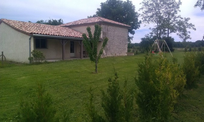 Montaigu-de-Quercy House | Pretty country house