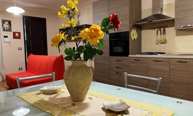 Avola Apartment | Pretty Holiday House Anna in Avola with WI. Fi. a few steps from the centr city