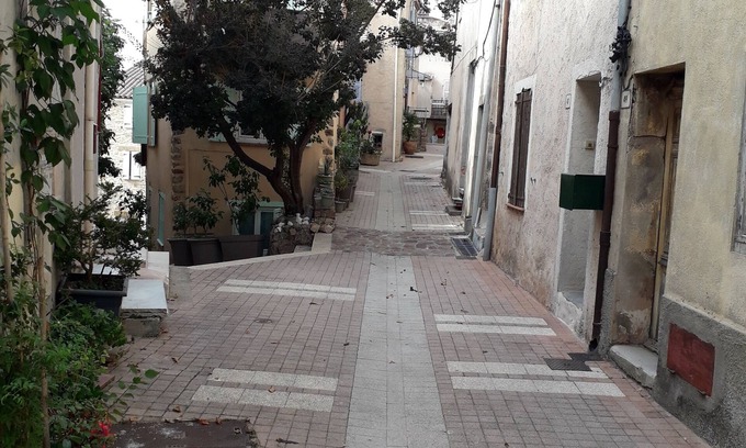 Bagnols-en-Foret House | Pretty village house in the heart of Provence