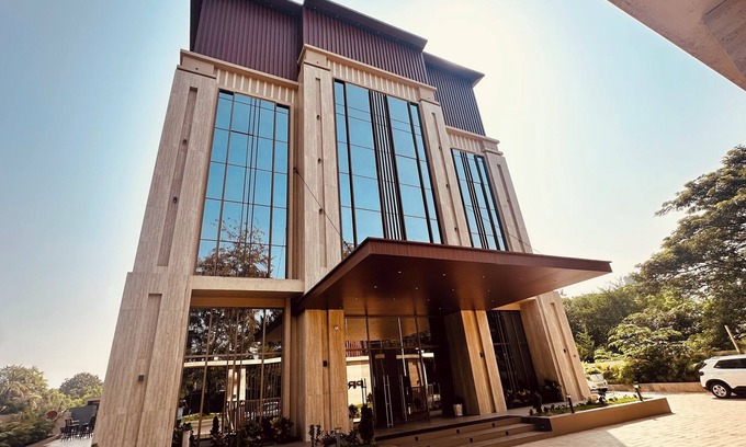 Daman Resort | Pride Elite Daman