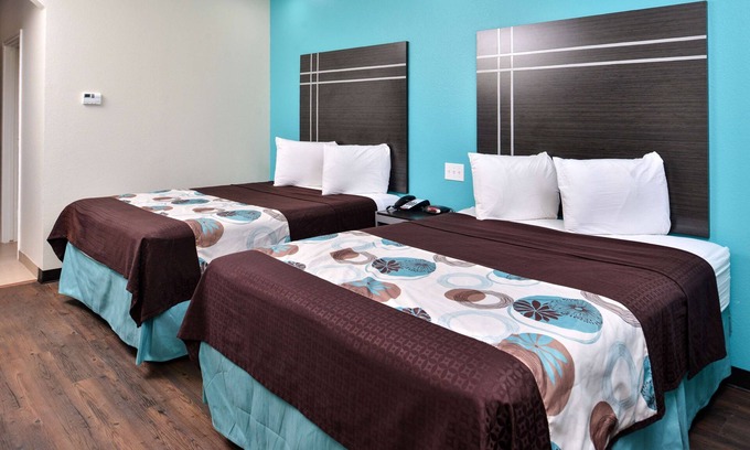 Spring Hotel | Prime Location! 2 Great Units! Near Urban Air Trampoline and Adventure Park!