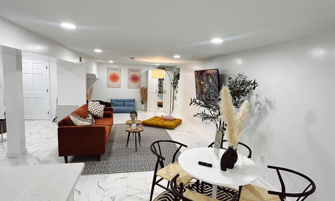 Teaneck Apartment | Private 1-Bedroom Apartment in Teaneck – Easy NYC Access!