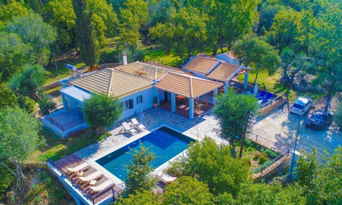 Corfu Villa | Private Family villa, Near Corfu Town and Achilleon, sleeps 8
