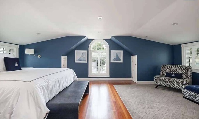 The Point House | Private Home- Steps to Town and the water