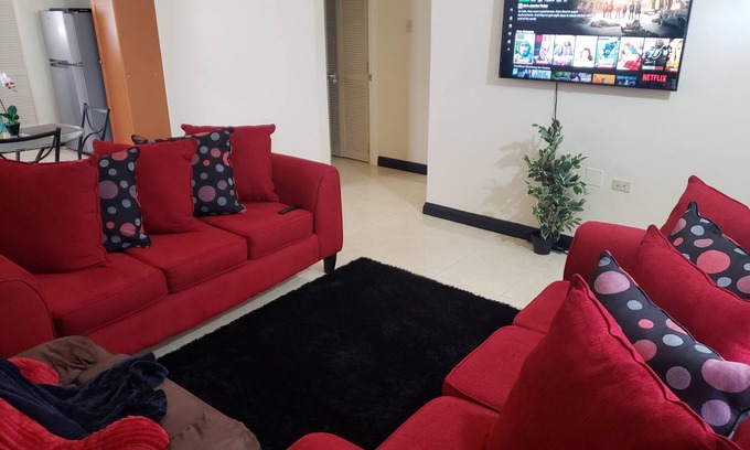 Montego Bay House | Private House Near to Resort Area, Airport and Attractions