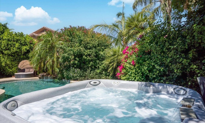 Arabian Views House | Private Oasis | Heated Pool, Spa, Firepit & Gazebo