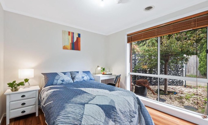 Clayton House | PRIVATE ROOM 4 and PRIVATE ROOM 5 beside Monash University in Clayton